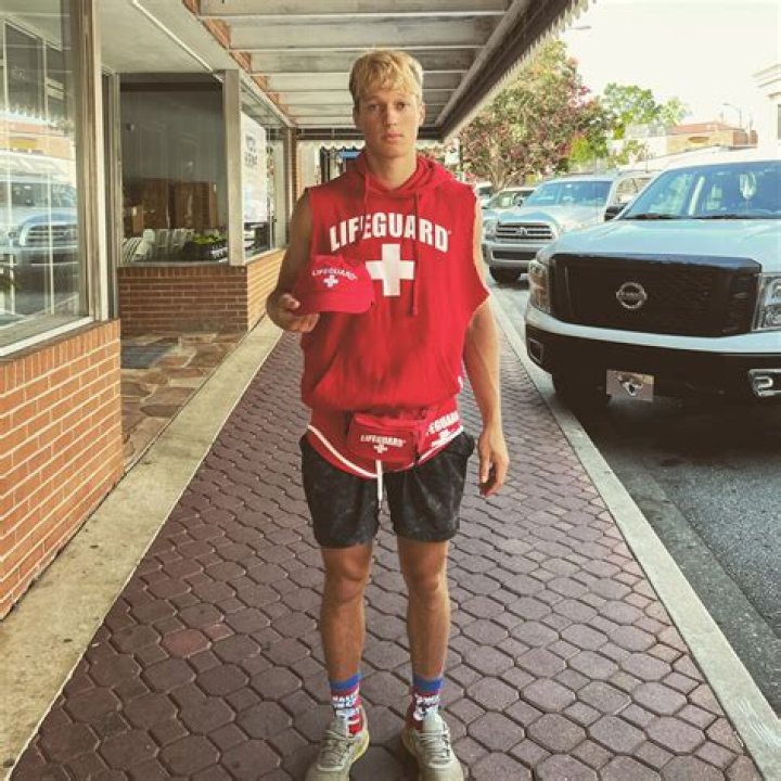 Aaron Westberry - Trivia, Family, Bio