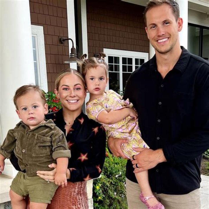 Andrew East - Age, Family, Bio