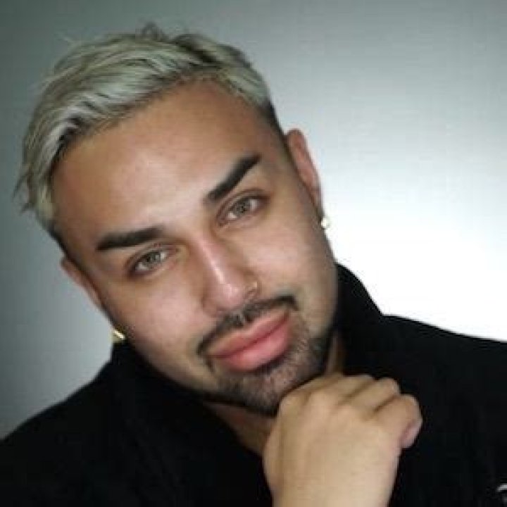 Angel Merino - Age, Family, Bio