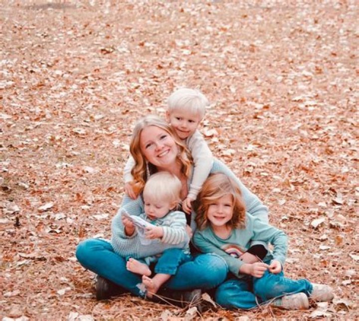 Angie Parker - Age, Family, Bio