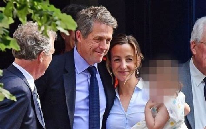 Anna Eberstein - Age, Family, Bio
