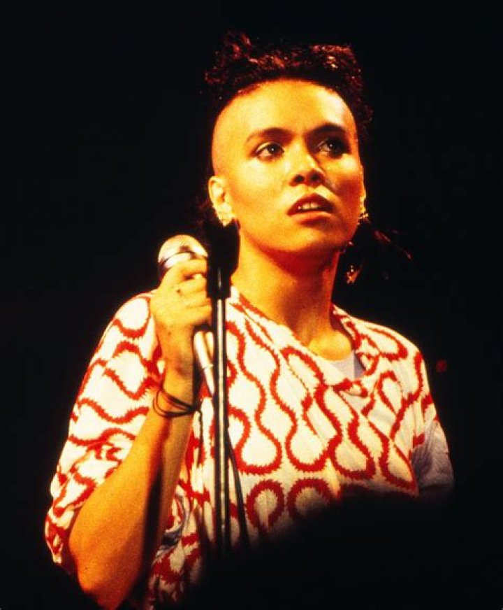 Annabella Lwin - Age, Family, Bio
