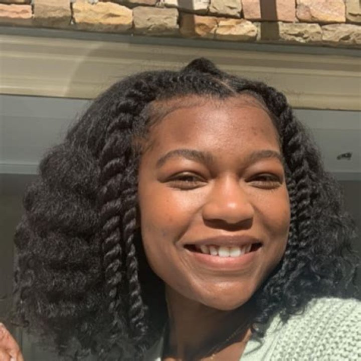 Aubriana Davis - Age, Family, Bio