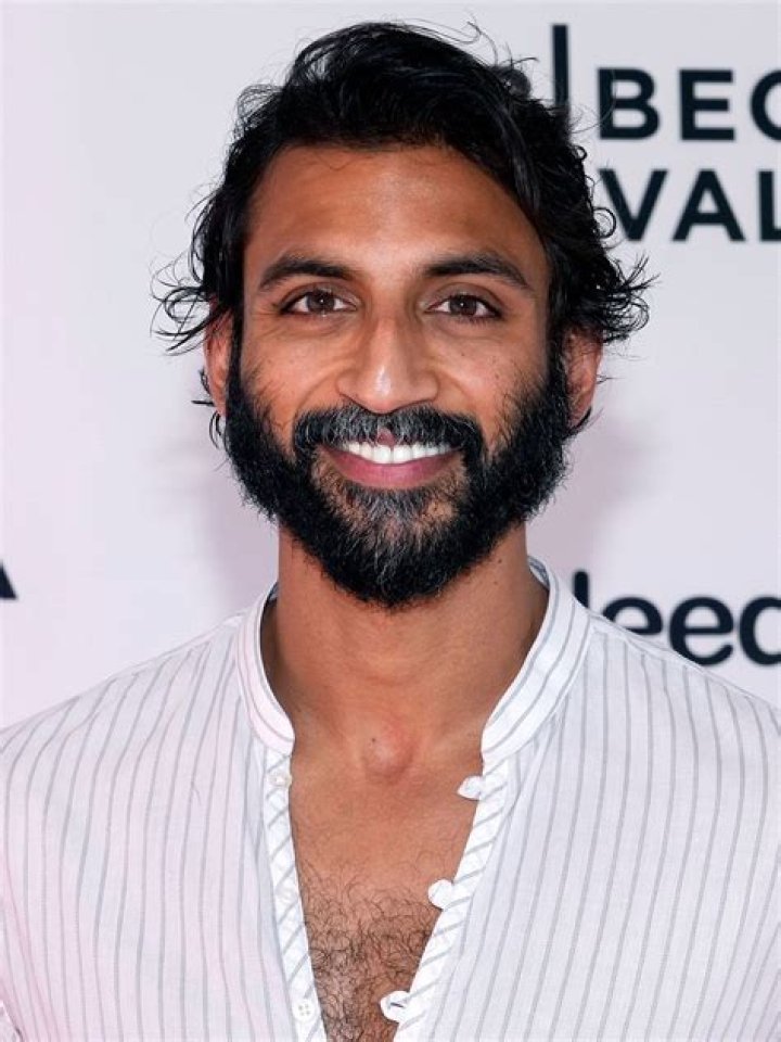 Avi Nash Bio (Wiki) 