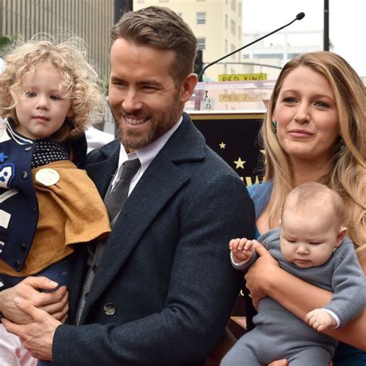 Blake Lively: Baby James has ‘my heavy eyelids, my meaty eyelids’