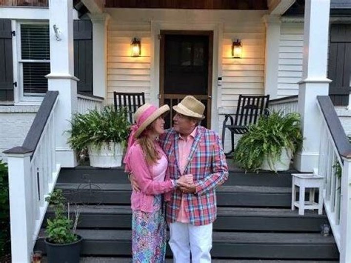 Brad Nessler - Age, Family, Bio