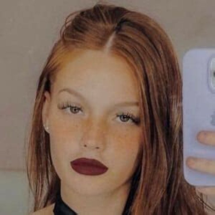 Brisa Marcos - Age, Family, Bio