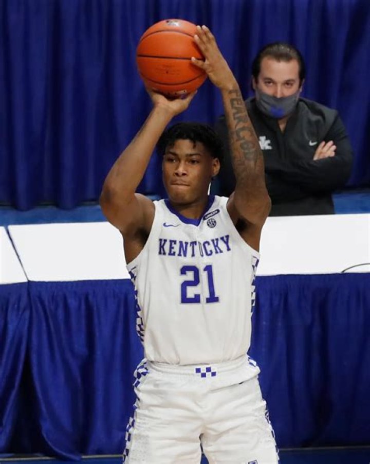Cam'Ron Fletcher - Age, Family, Bio
