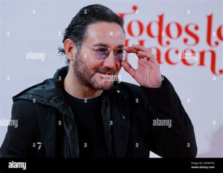 Carlos Santos Bio (Wiki) 