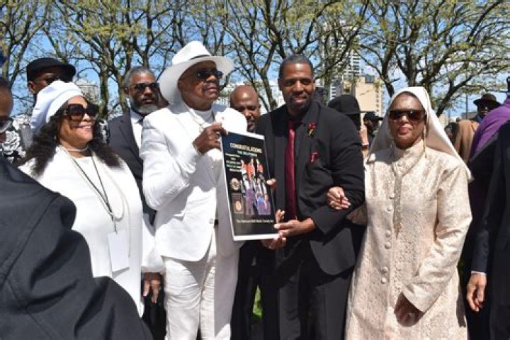 Checkout Latest the Delfonics News, Photos, Videos, Biography