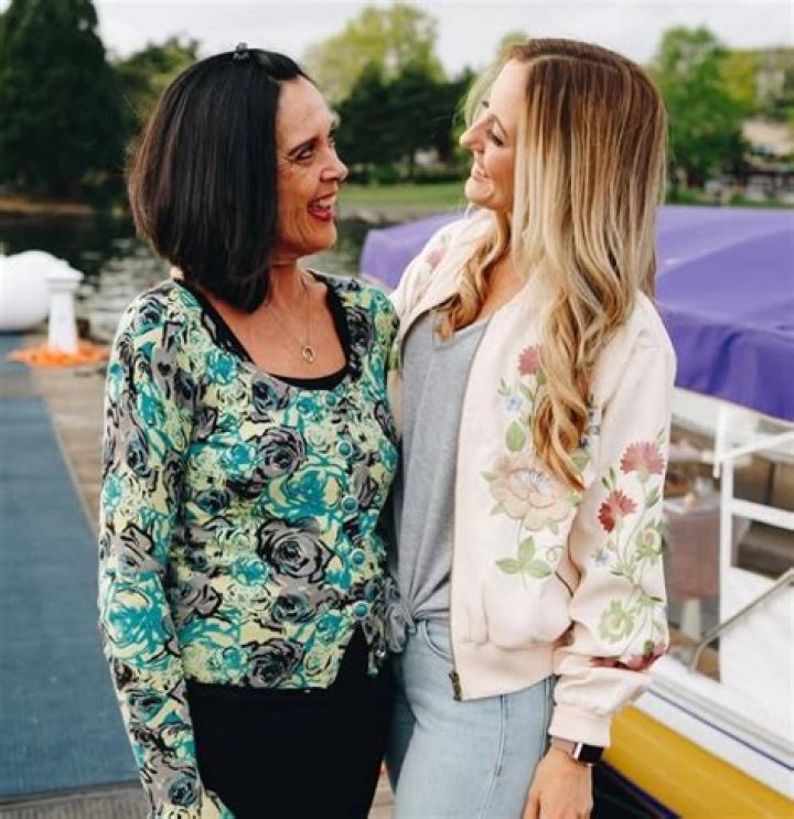 Chelsea Griffin - Age, Family, Bio