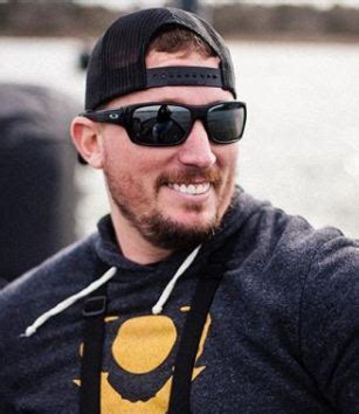 Dakota Meyer Bio (Wiki) 