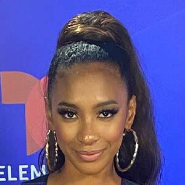 
Danazachannel Height, Weight, Net Worth, Age, Birthday, Wikipedia, Who, Nationality, Biography 