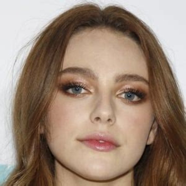 Danielle Rose Russell Bio (Wiki) 