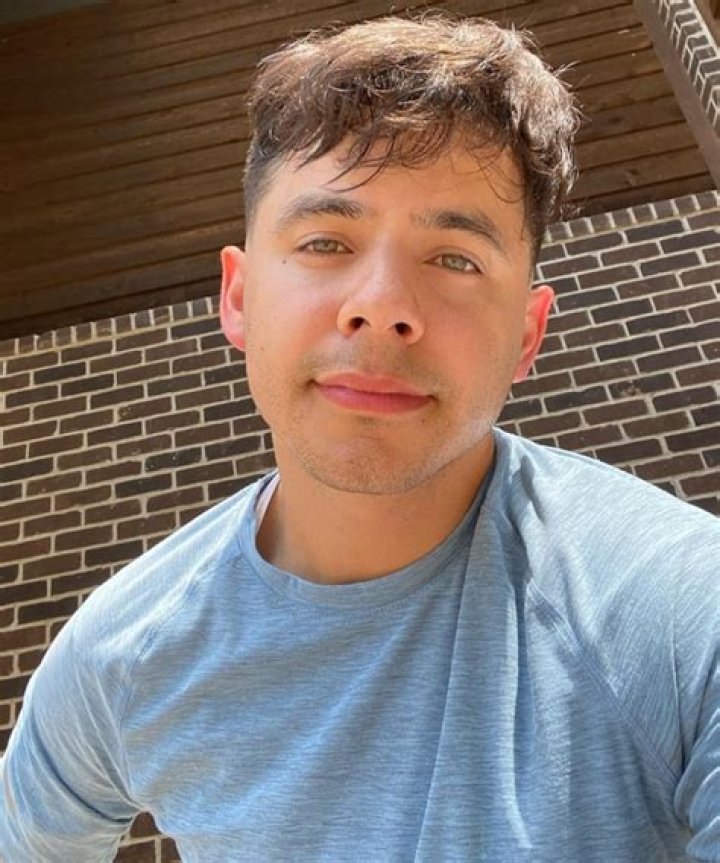 David Archuleta came out as LGBTQIA+ member! Is he gay?