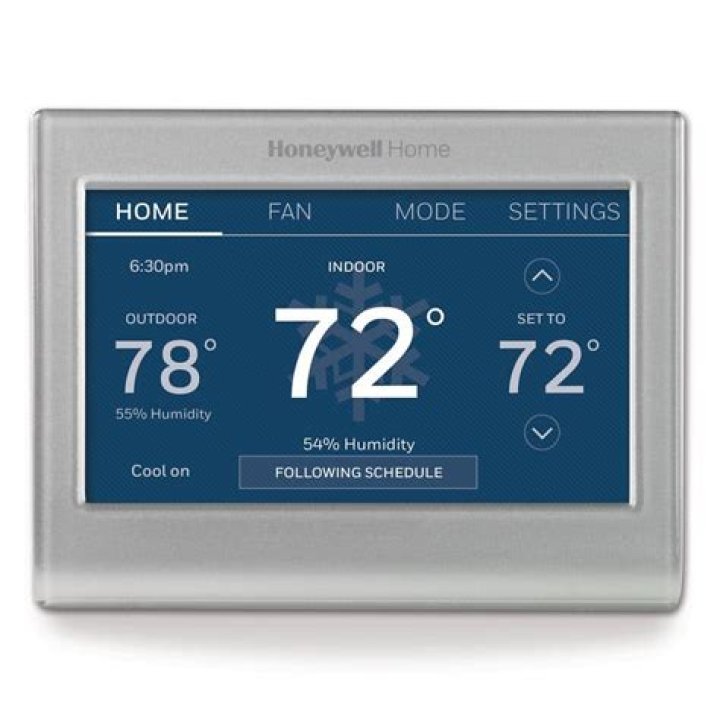 Do Honeywell WiFi thermostats have batteries?
