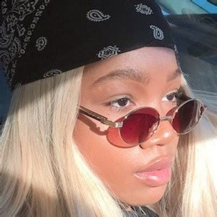 Domyenn - Age, Family, Bio