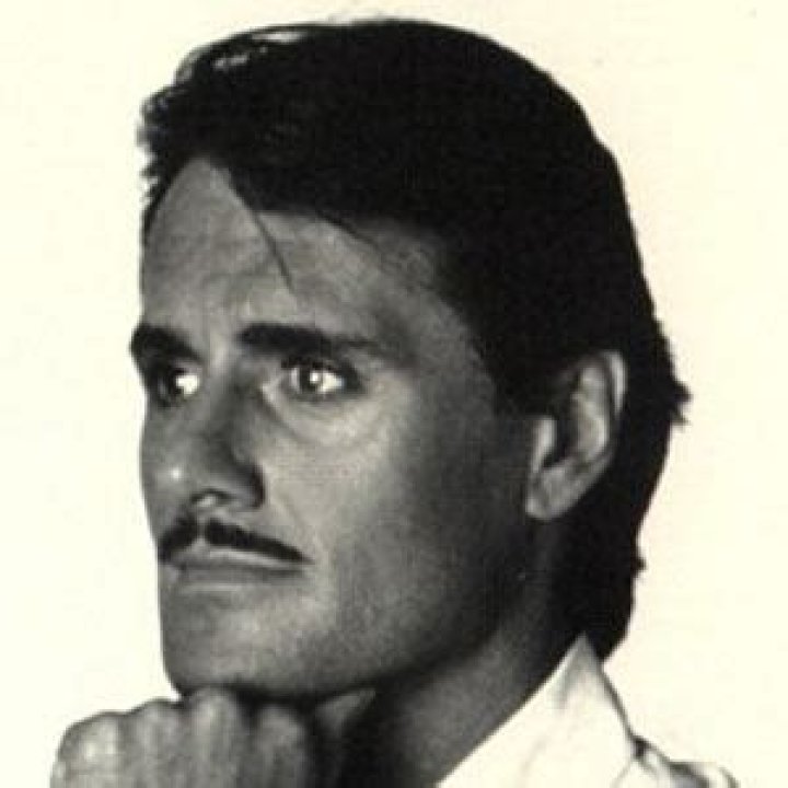 Duncan Regehr - Age, Family, Bio