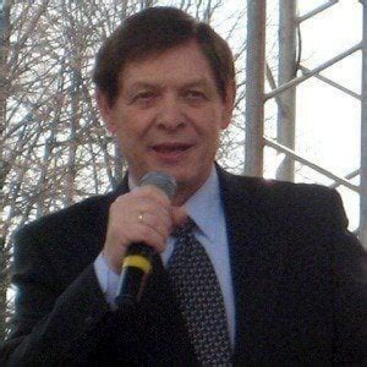 Eduard Khil - Trivia, Family, Bio