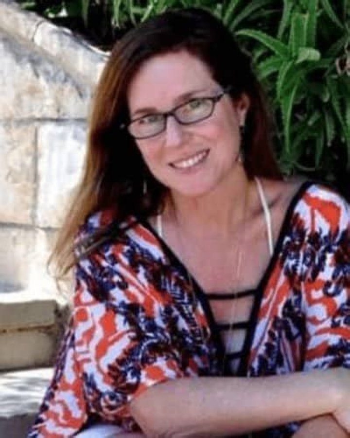 Elana Rochelle Caplan Height, Weight, Net Worth, Age, Birthday, Wikipedia, Who, Instagram, Biography
