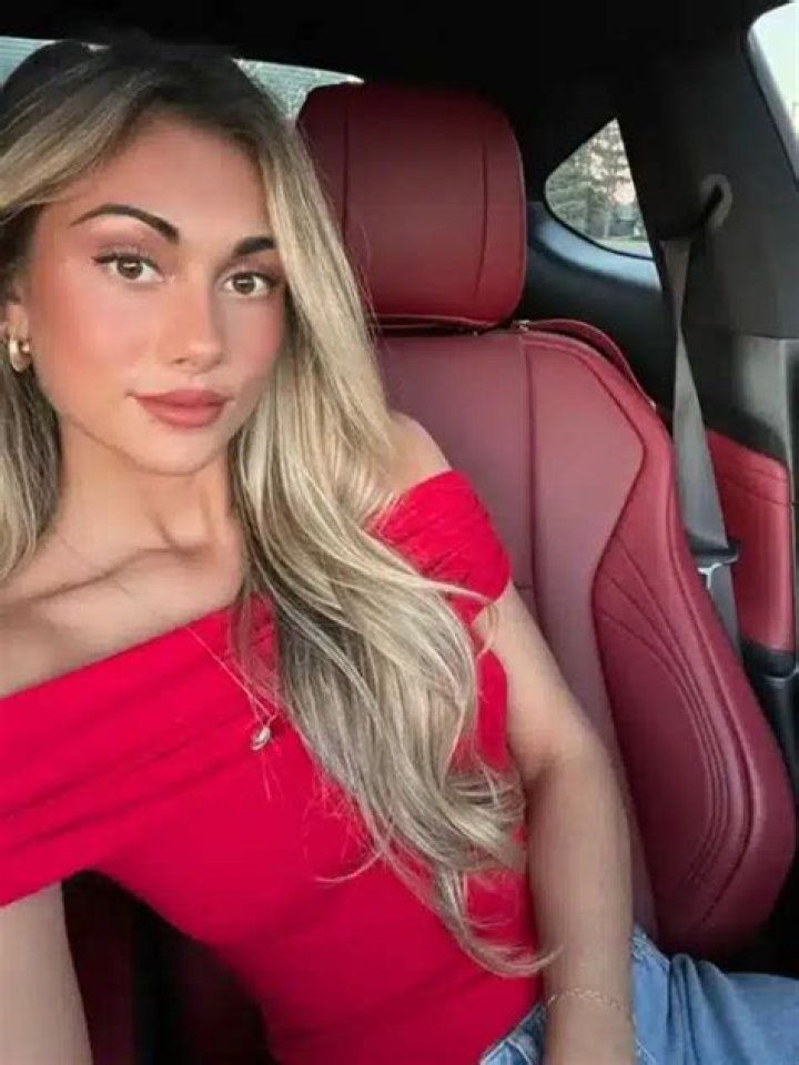 Elizabeth Schulze Height, Weight, Net Worth, Age, Wiki, Who, Instagram, Biography