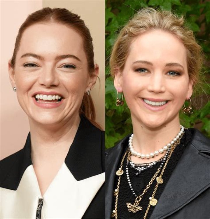 Emma Stone and Jennifer Lawrence's private moment backstage at the Oscars