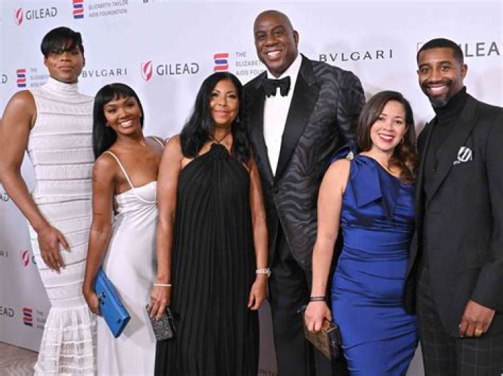 Eric Johnson Family: Wife, Siblings, Children, Parents