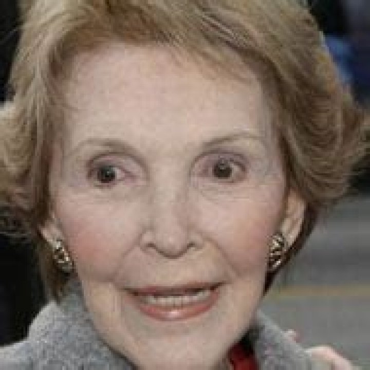 Famous Nancys | Famous Birthdays