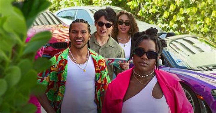 Get to know the cast of the Netflix reggaeton comedy