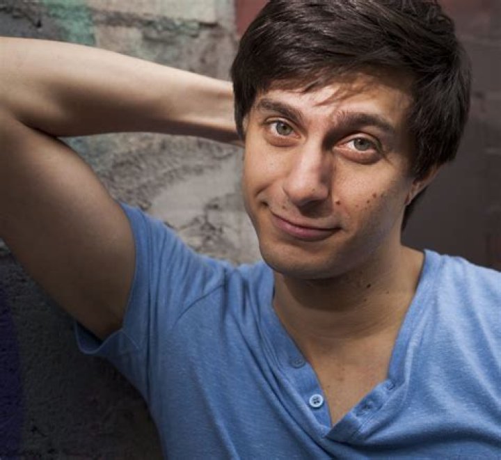 Gideon Glick Bio (Wiki) 