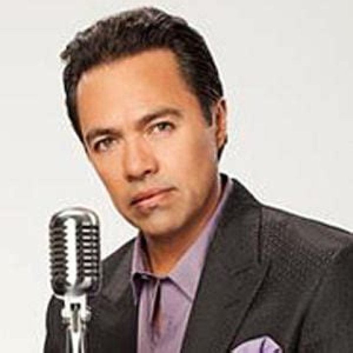 Gustavo Ángel - Age, Family, Bio