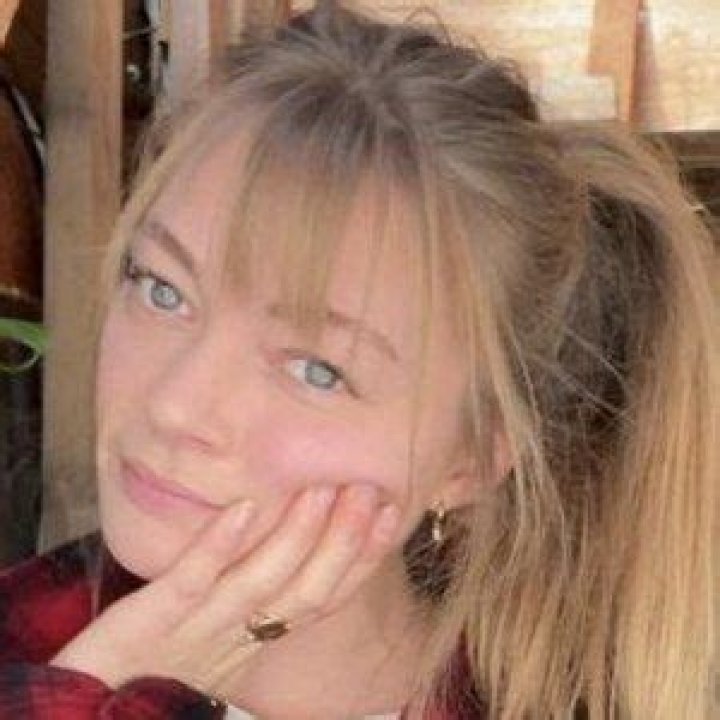 Hannah Lee Duggan - Age, Family, Bio