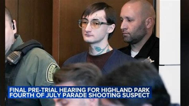 
Highland Park Shooting Suspect Robert Bobby Crimo III Relationship Status Explained, Where Is His Girlfriend Now? 