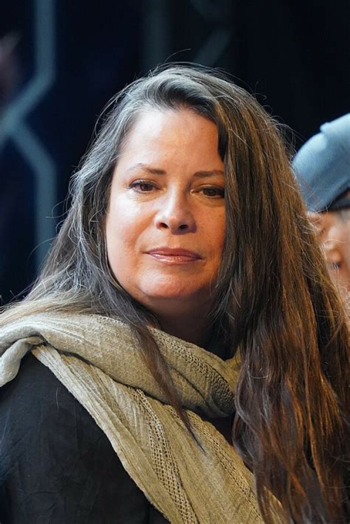 Holly Marie Combs Bio (Wiki) 