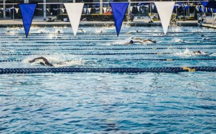 How many laps is a mile in a swimming pool?