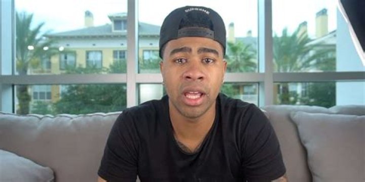 
How old is Prettyboyfredo? Age, Net Worth, Height, Real Name 
