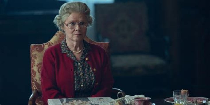 Imelda Staunton - Age, Family, Bio