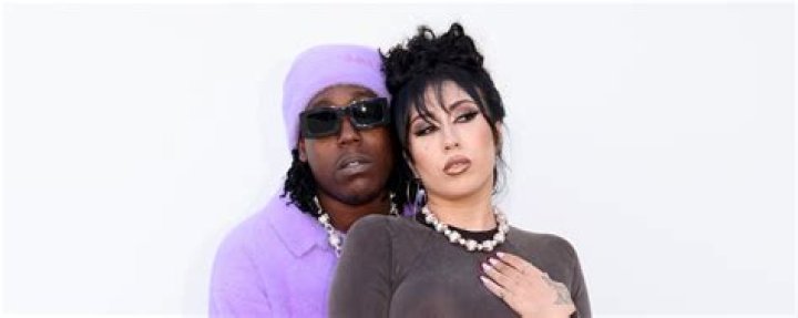 Is Kali Uchis lesbian?