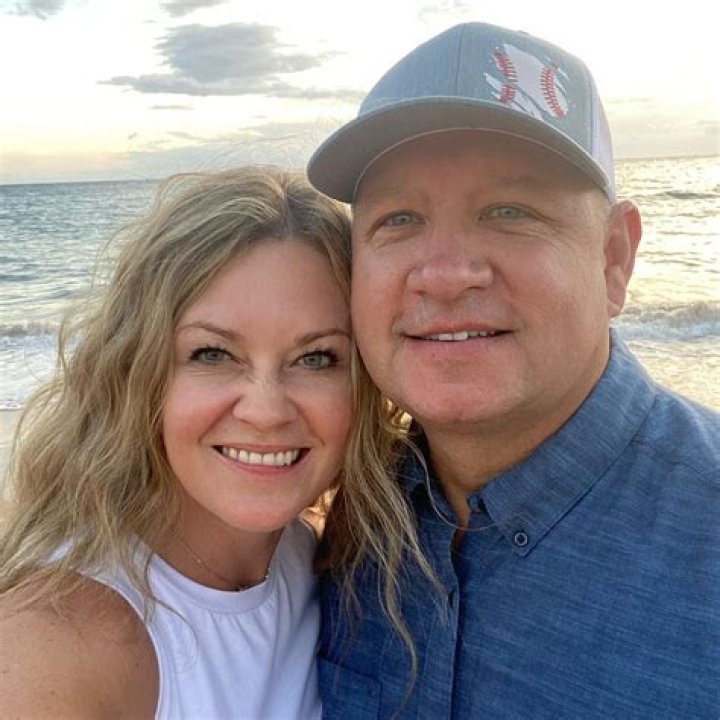 
Is Robert Hight Married? His Bio, Age, Wife and Net worth 