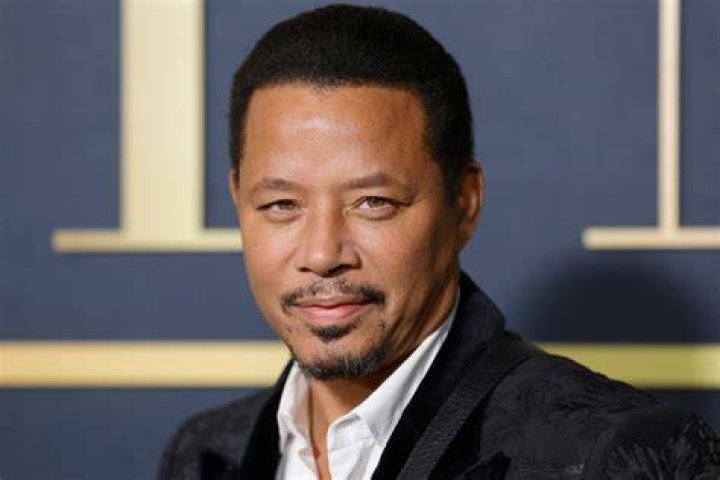 Is Terrence Howard Related To Diana Ross? How they related? 