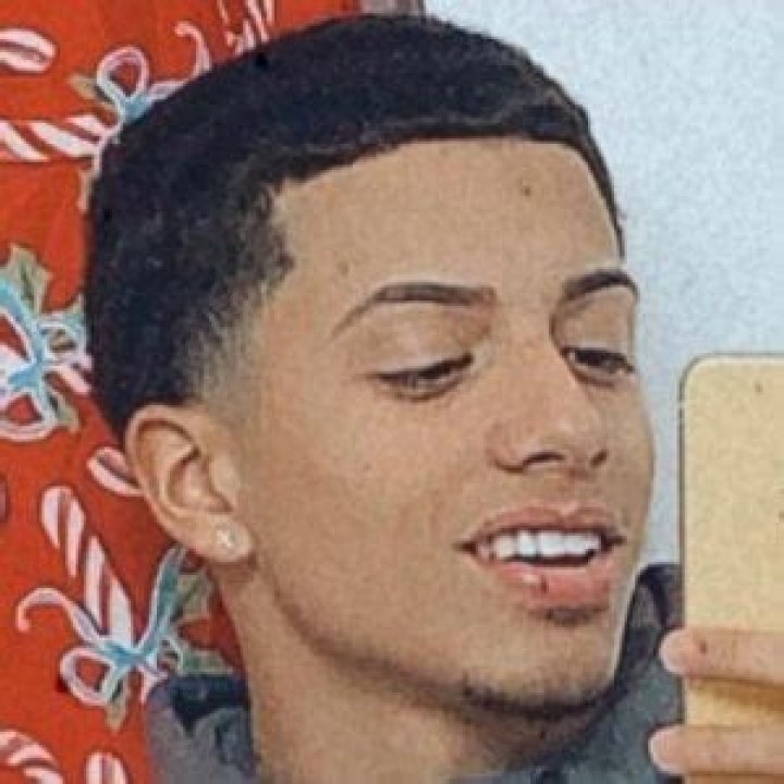 itzmanoloo - Age, Family, Bio