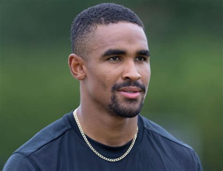 Jalen Hurts - Age, Family, Bio
