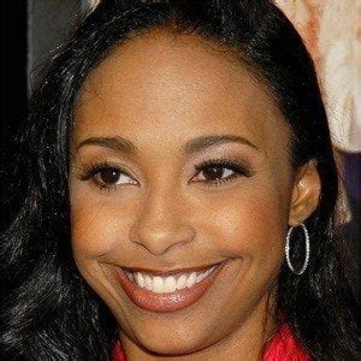 Jazsmin Lewis - Age, Family, Bio