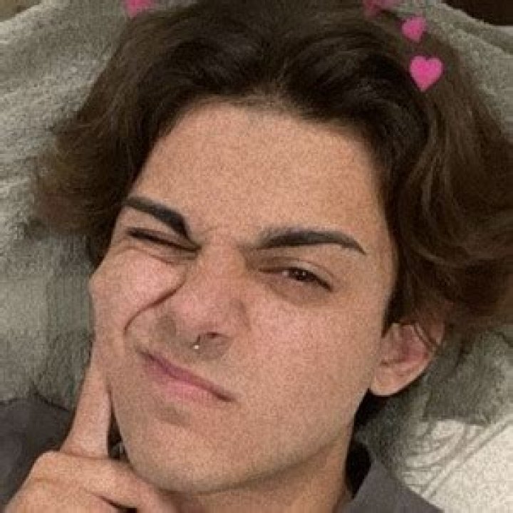 Jett Ashford - Age, Family, Bio
