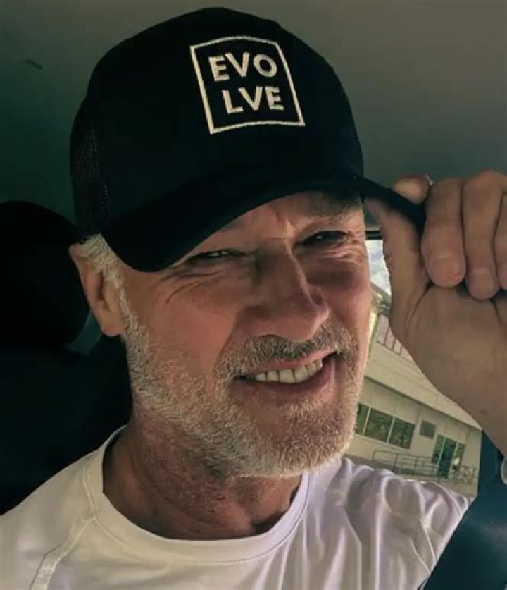 Jon Du Pre net worth