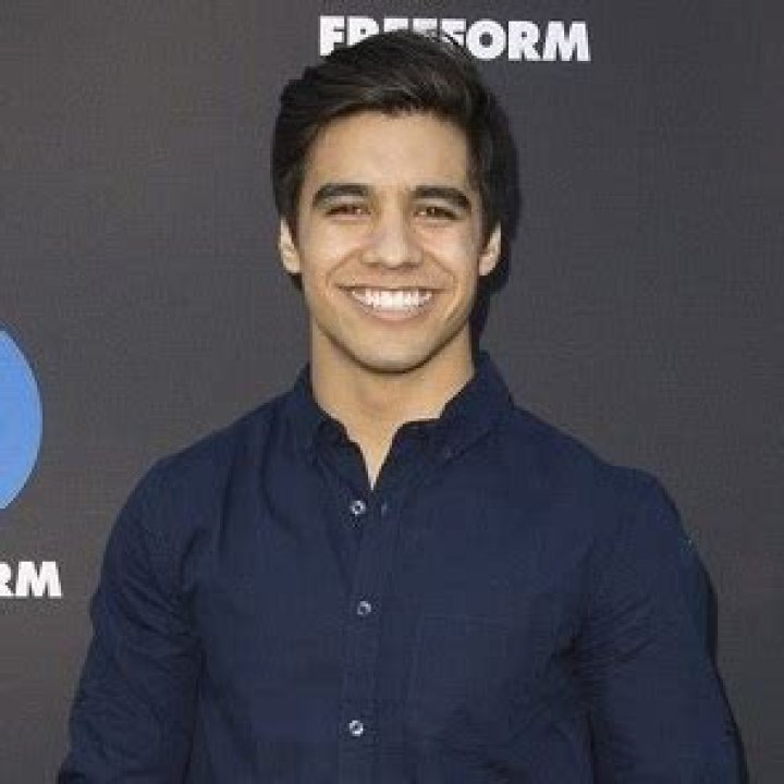 Jordan Buhat Bio (Wiki) 