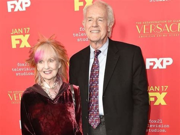 Judy Farrell - Trivia, Family, Bio