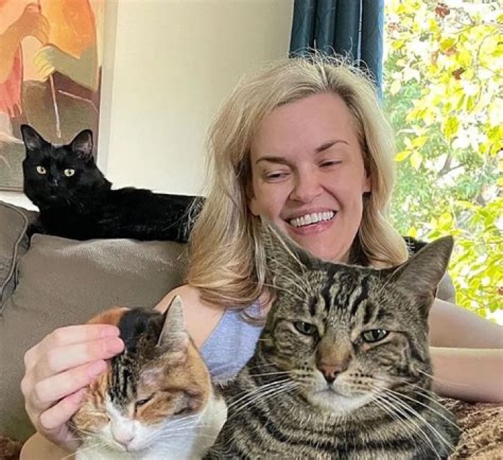 Kari Wahlgren Pets - Celebrity Pets