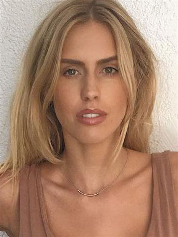 
Kayla Reid Height, Weight, Net Worth, Age, Birthday, Wikipedia, Who, Instagram, Biography 