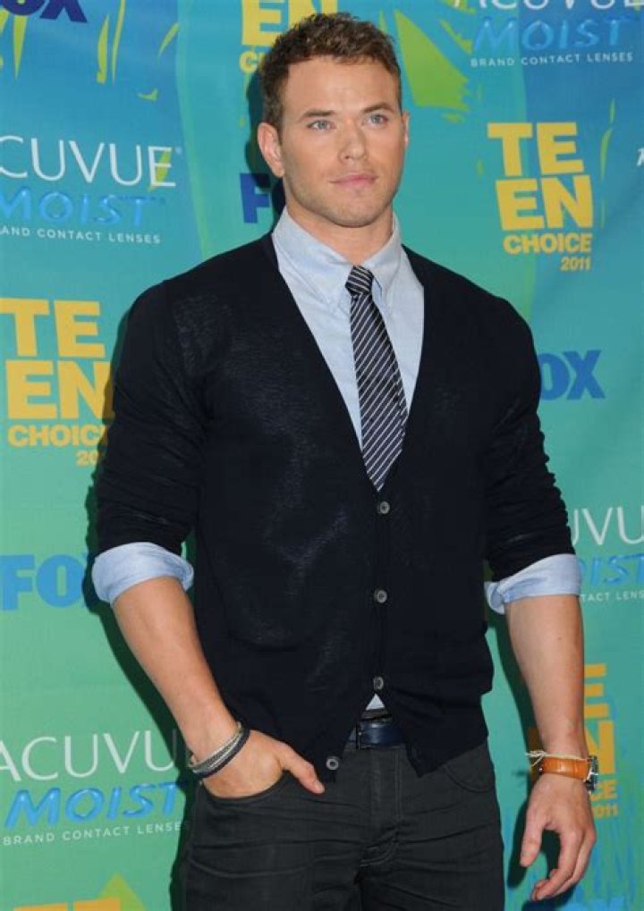 Kellan Lutz: “I don’t Google myself, but I’ve heard that people think I’m gay”